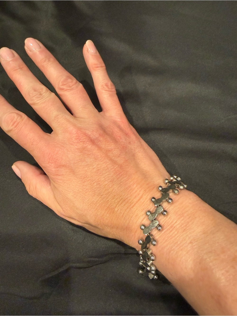 Sterling Silver Peanut Chain Link Bracelet - Hammered Texture Modern Link